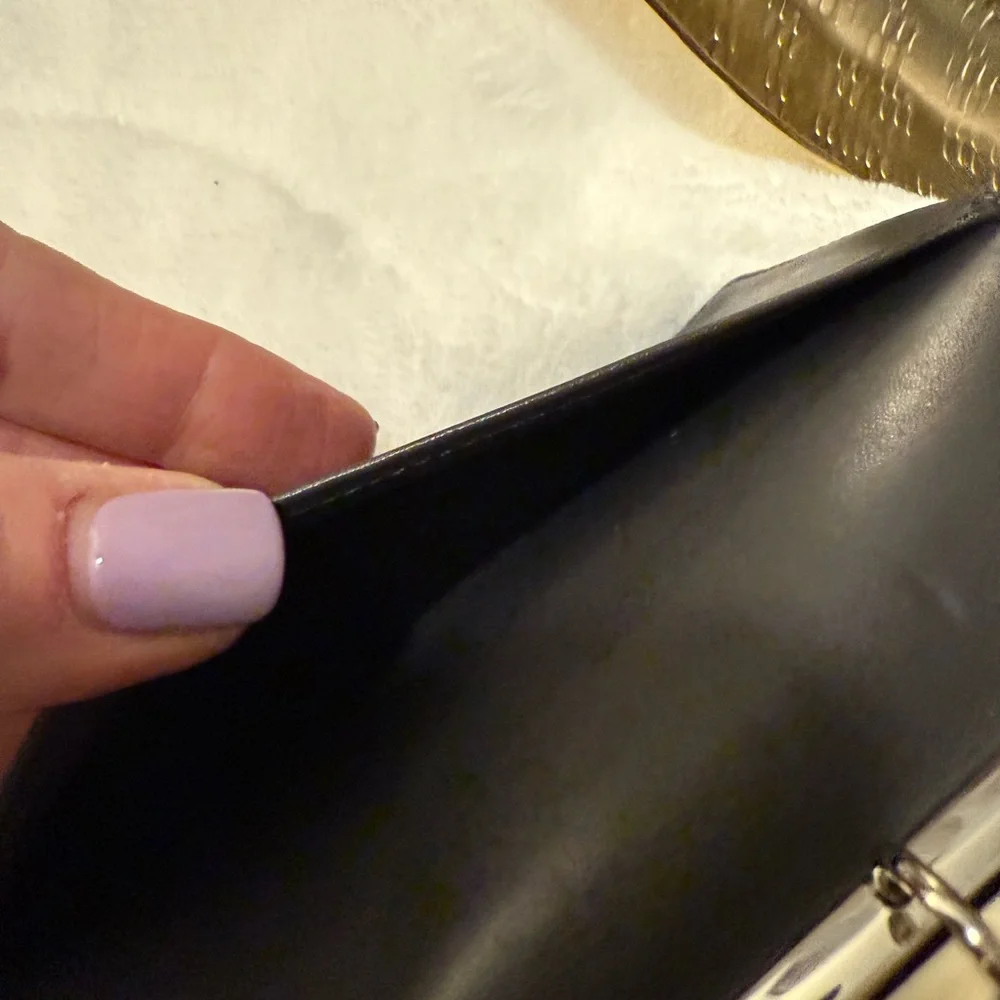 Louis Vuitton Black Key Card Holder Monogram - Picture 7 of 8